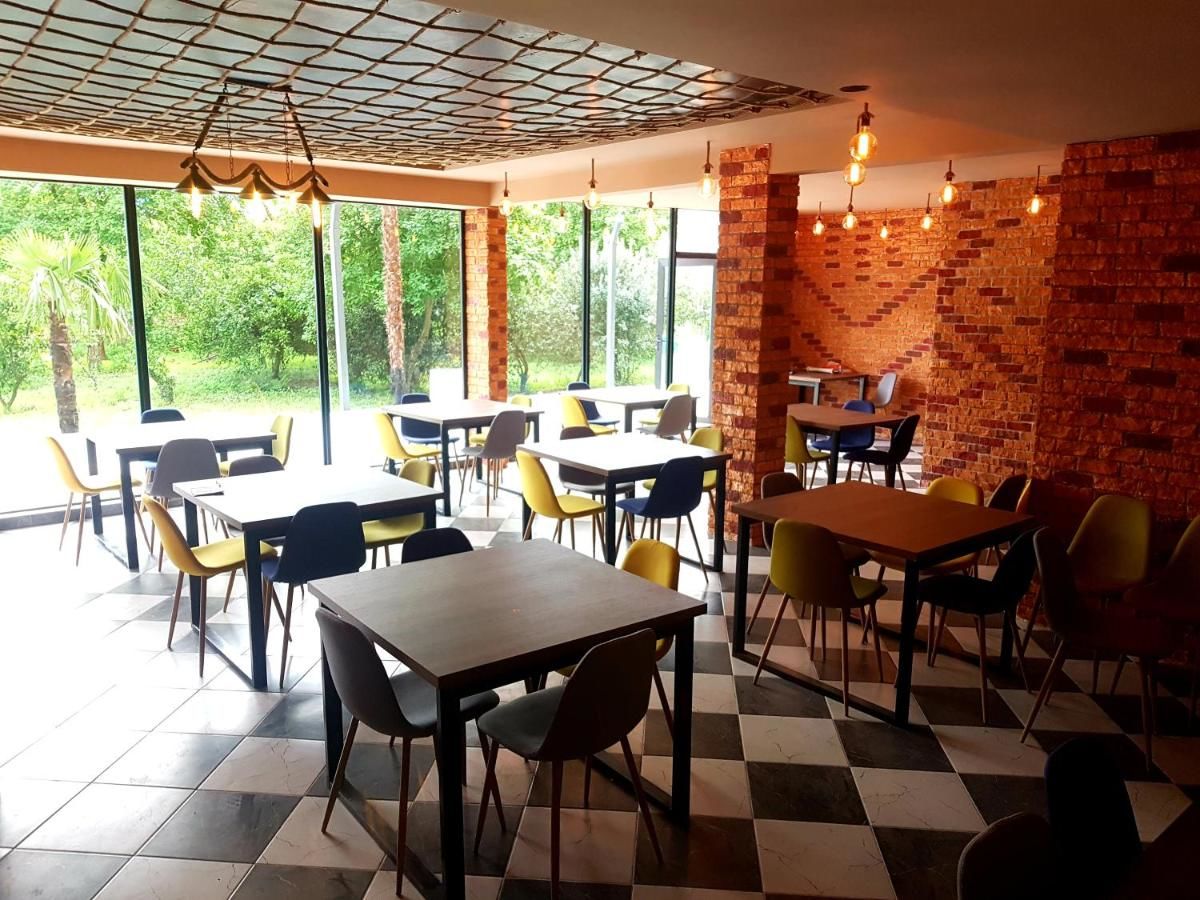 Гостевой дом Hotel Costa Махинджаури-37